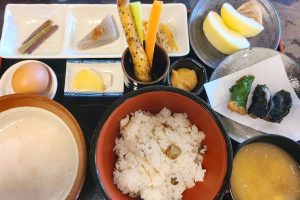 蔵王の自然薯でとろろご飯