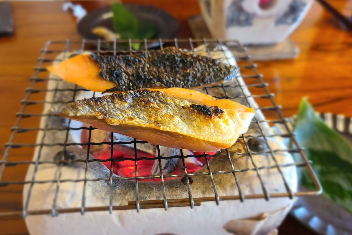 新潟県村上市 井筒屋の塩引き鮭